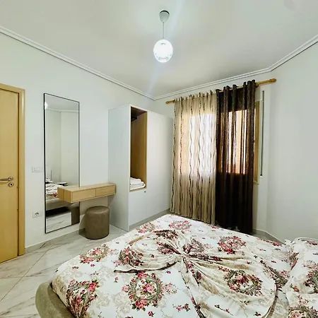 Jico Travel - Erjon Apartmán Vlorë