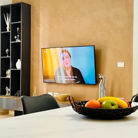 Jico Travel - Erjon Appartement *