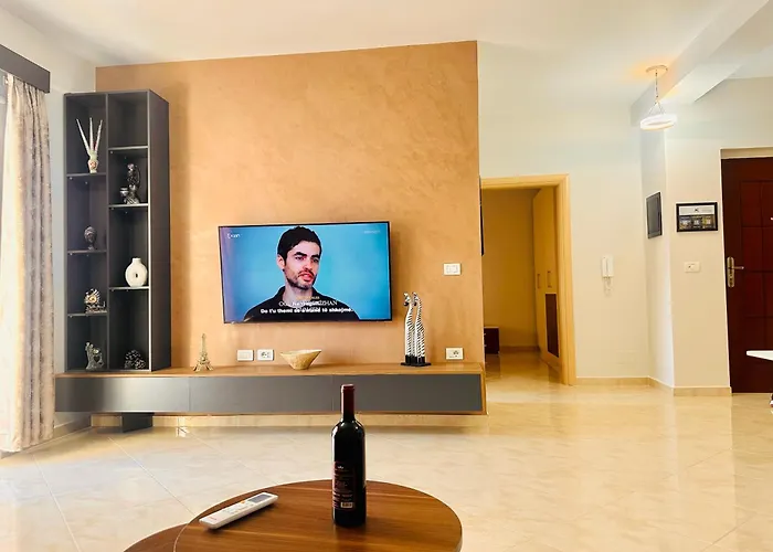 Jico Travel - Erjon Appartement