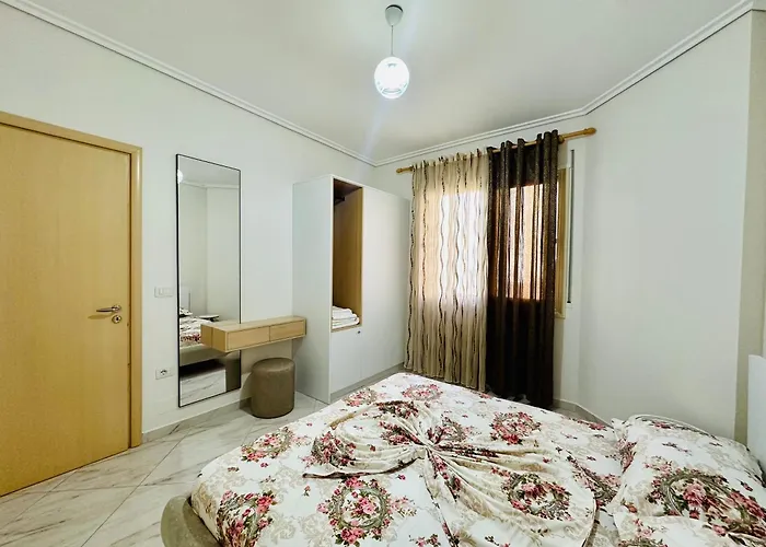 Jico Travel - Erjon Appartement Vlorë